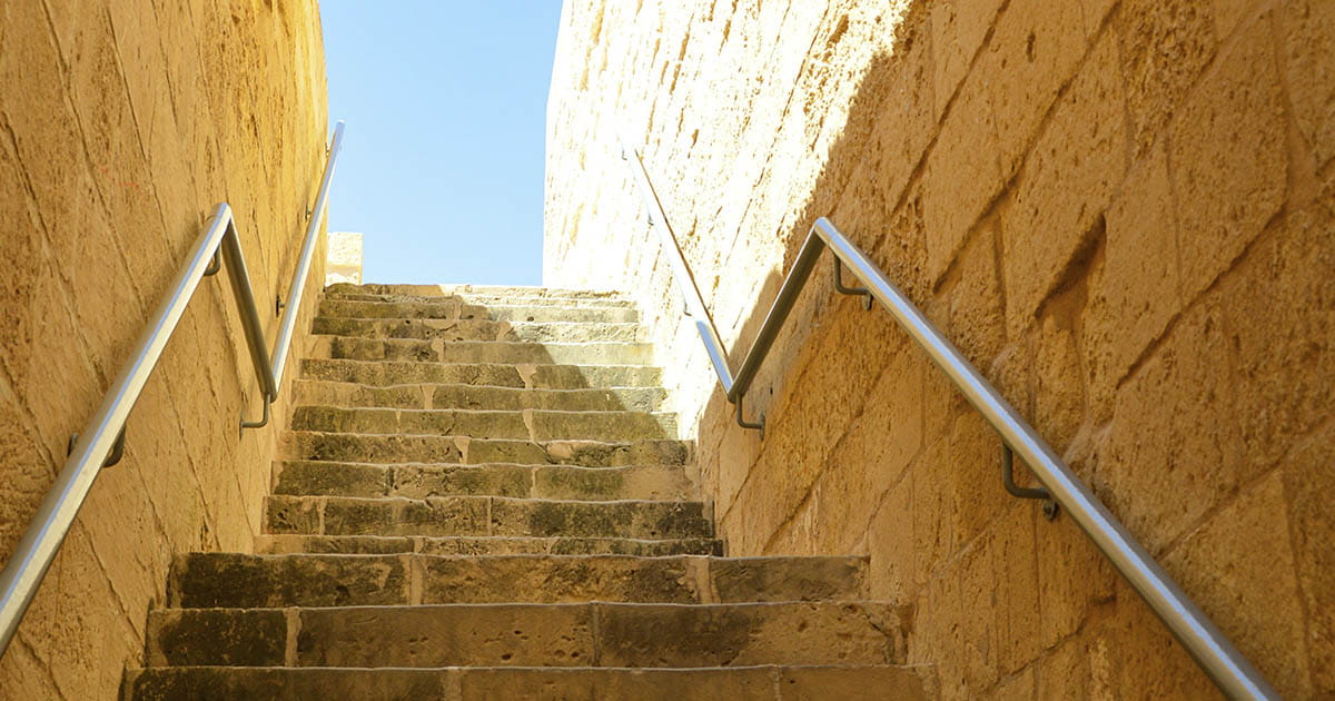 Preparing for Market Volatility: Why Bonds Should Be a Key Component of Portfolios Today