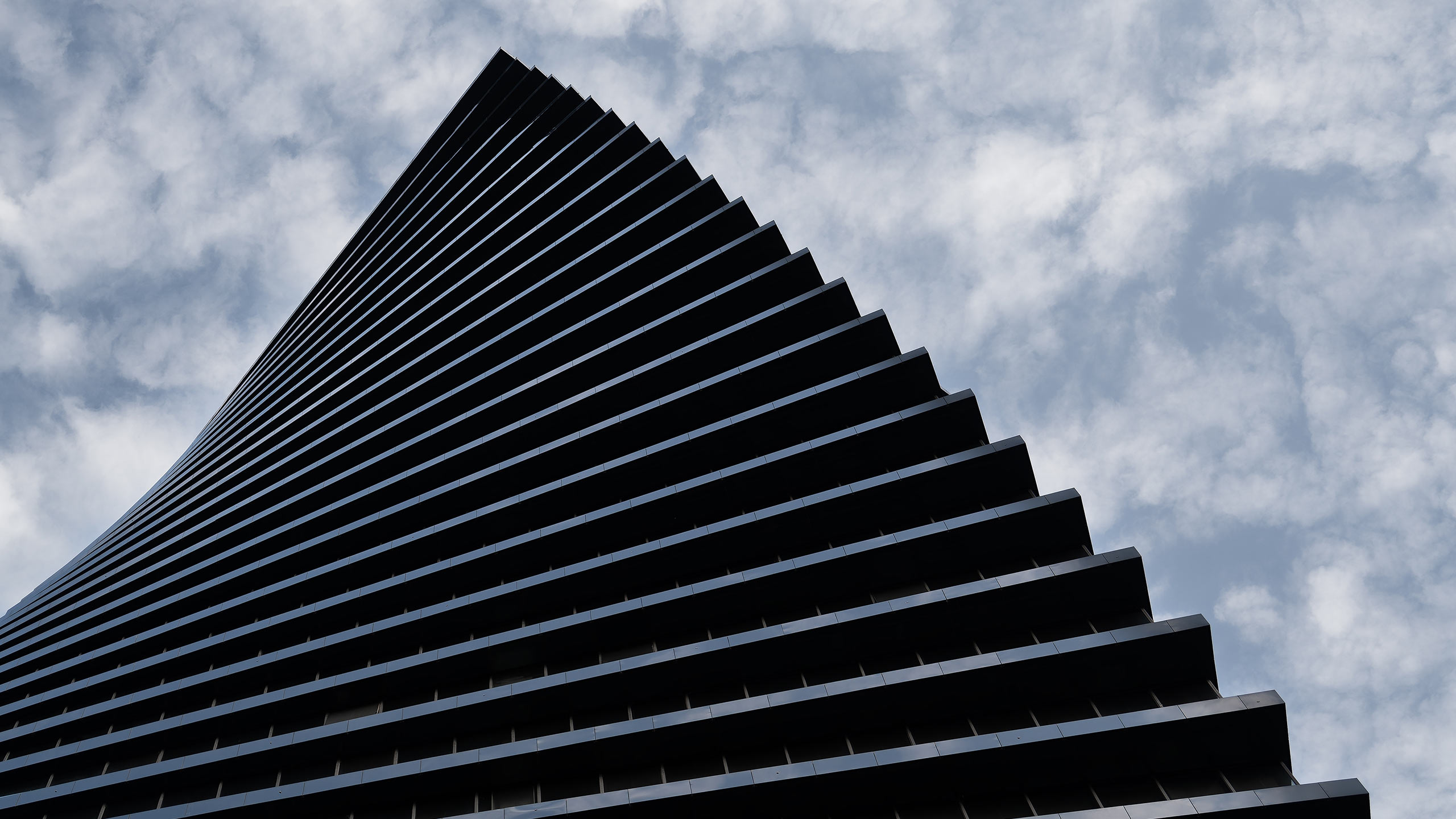 The Credit Market Lens: Differing Signals in BDCs, and Orderly Defaults in High Yield