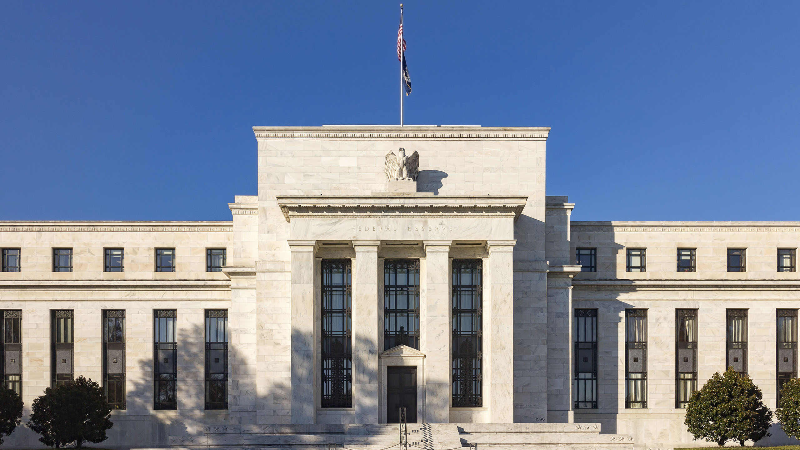 Starting With a Bang: Fed Cuts Policy Rate