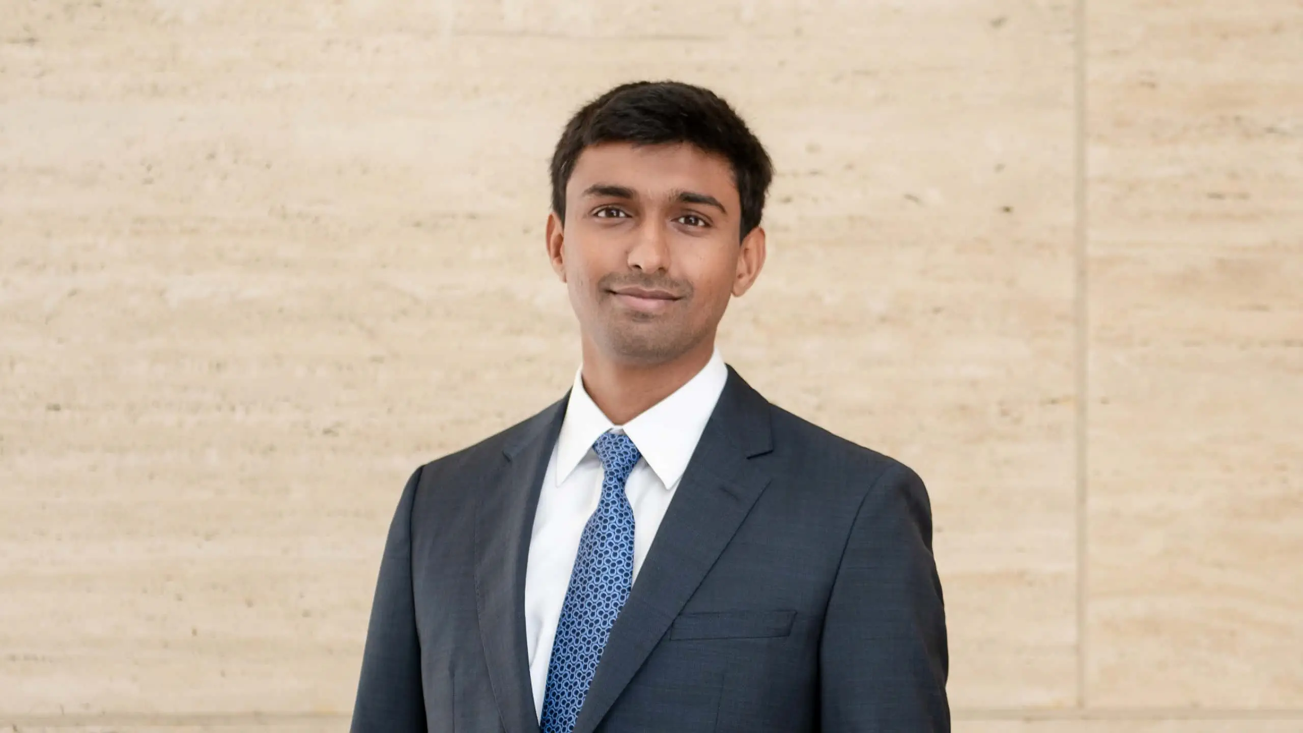 Headshot of Vinayak Seshasayee