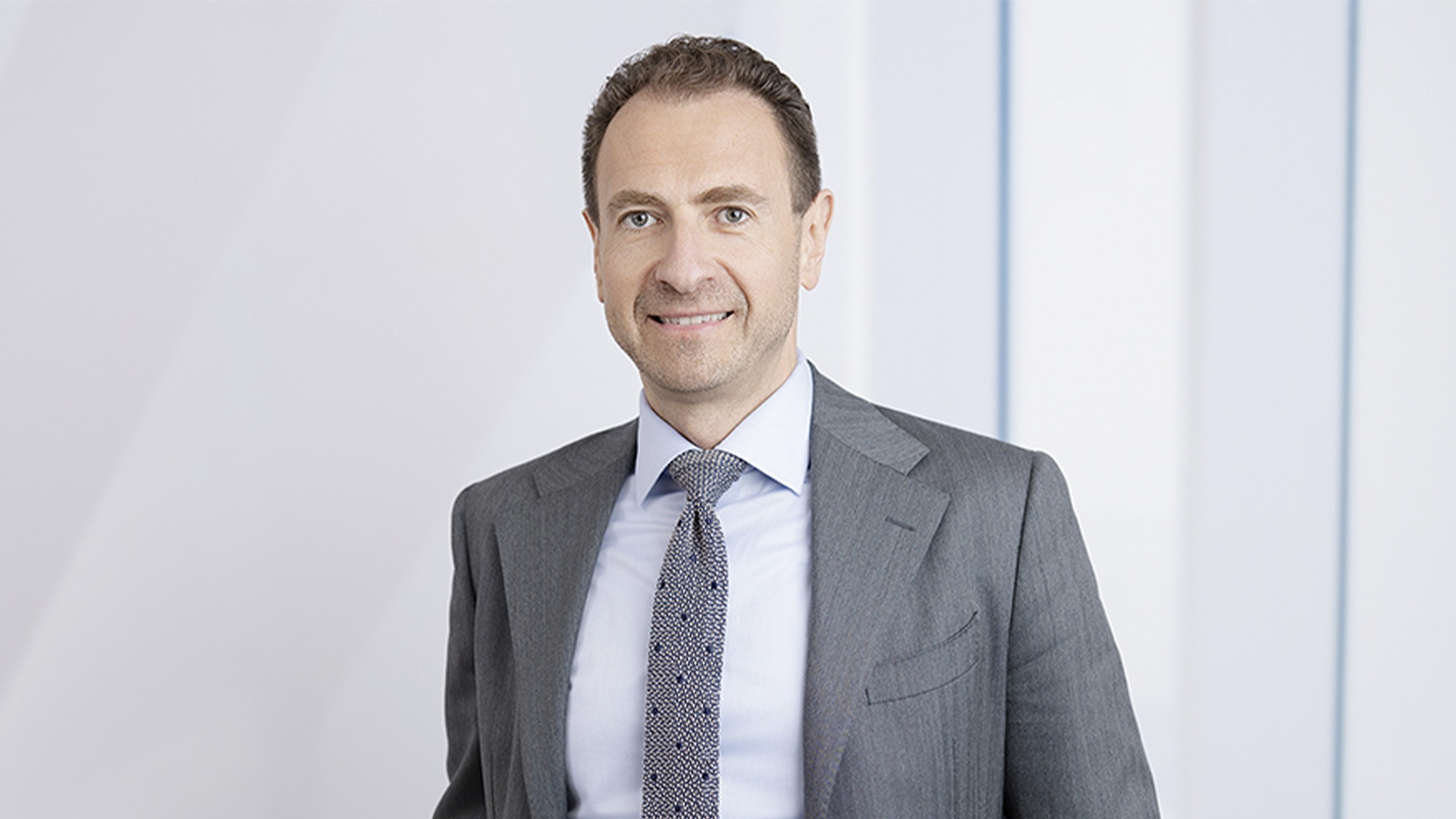 Headshot of Yacov Arnopolin