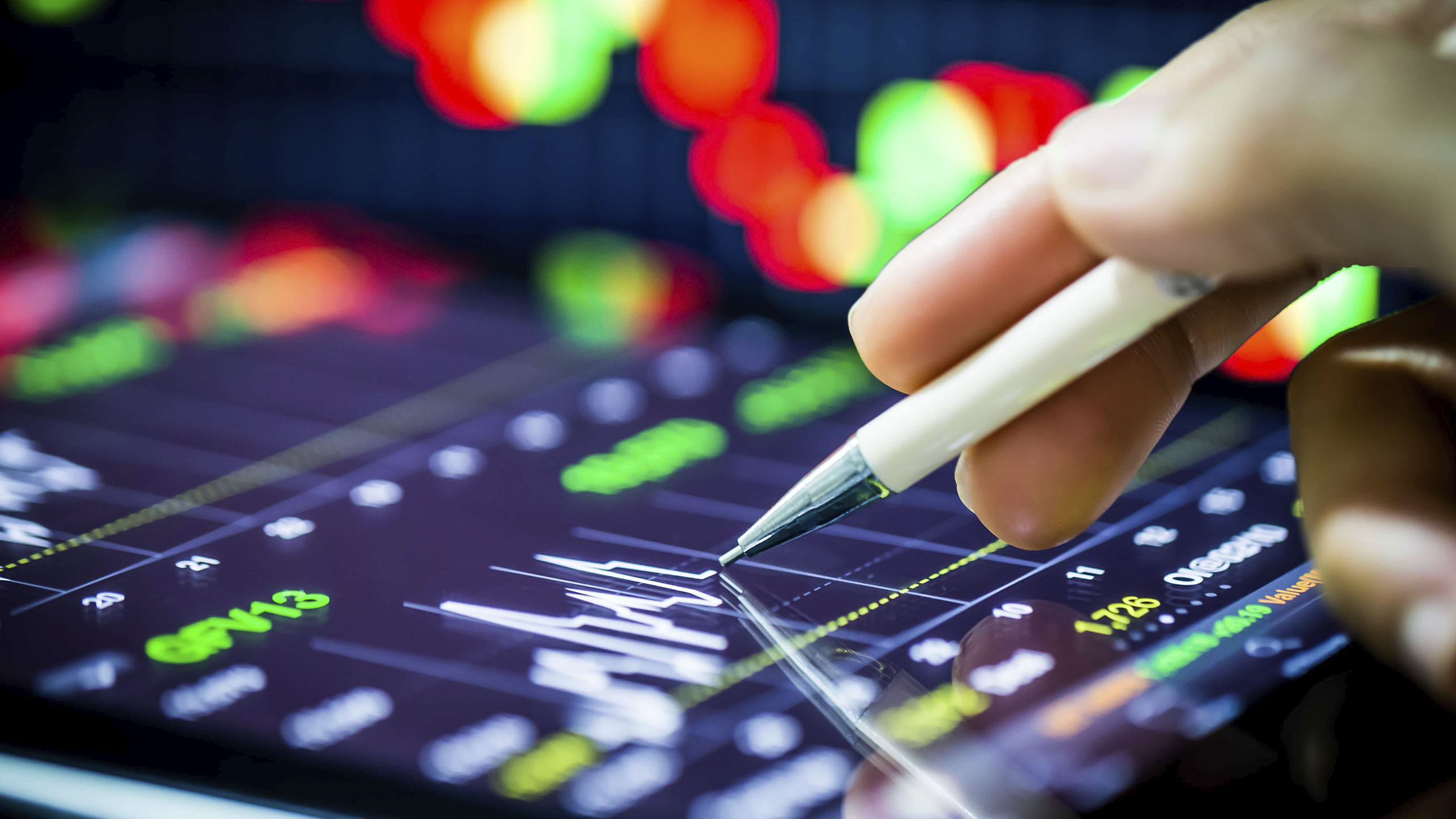 Major Central Banks Maintain Hard-Line Stance on Inflation