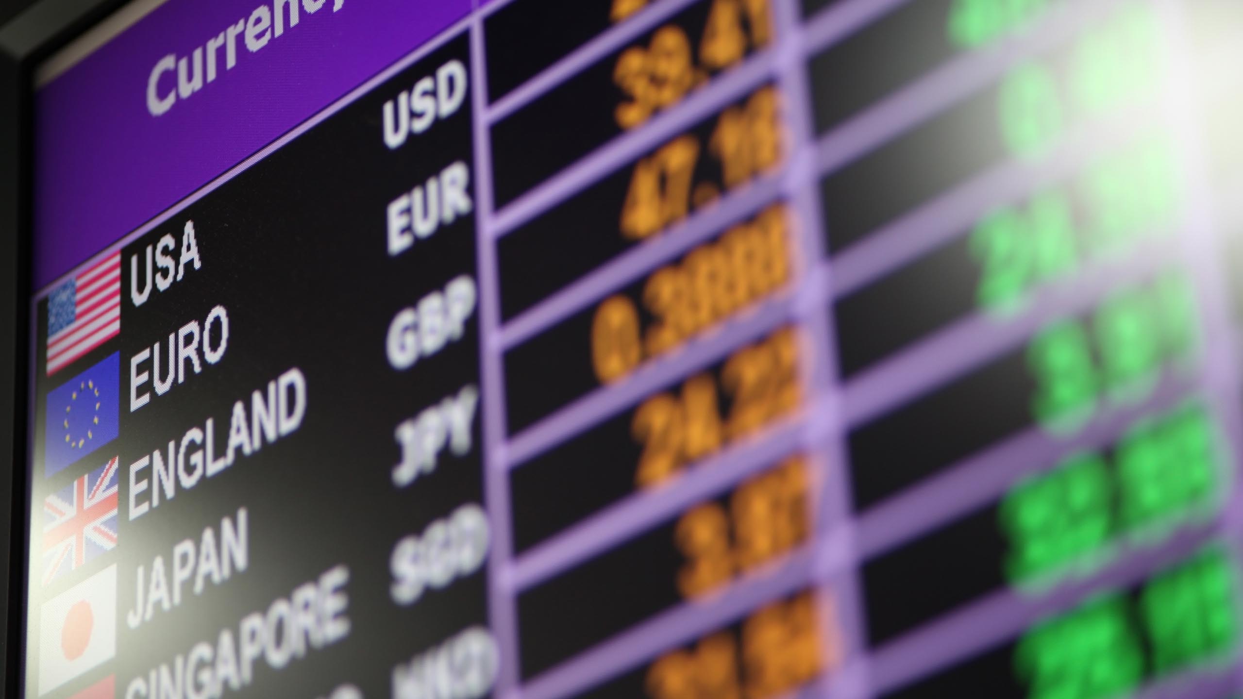 Understanding Currencies | PIMCO