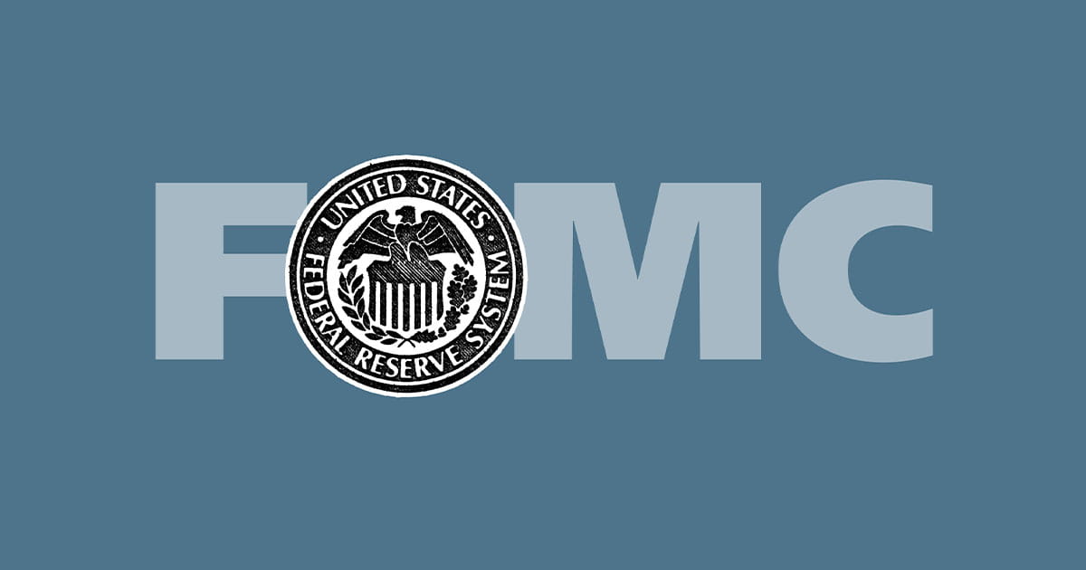 Fed Weighs Stubborn Inflation Against Banking System Stress