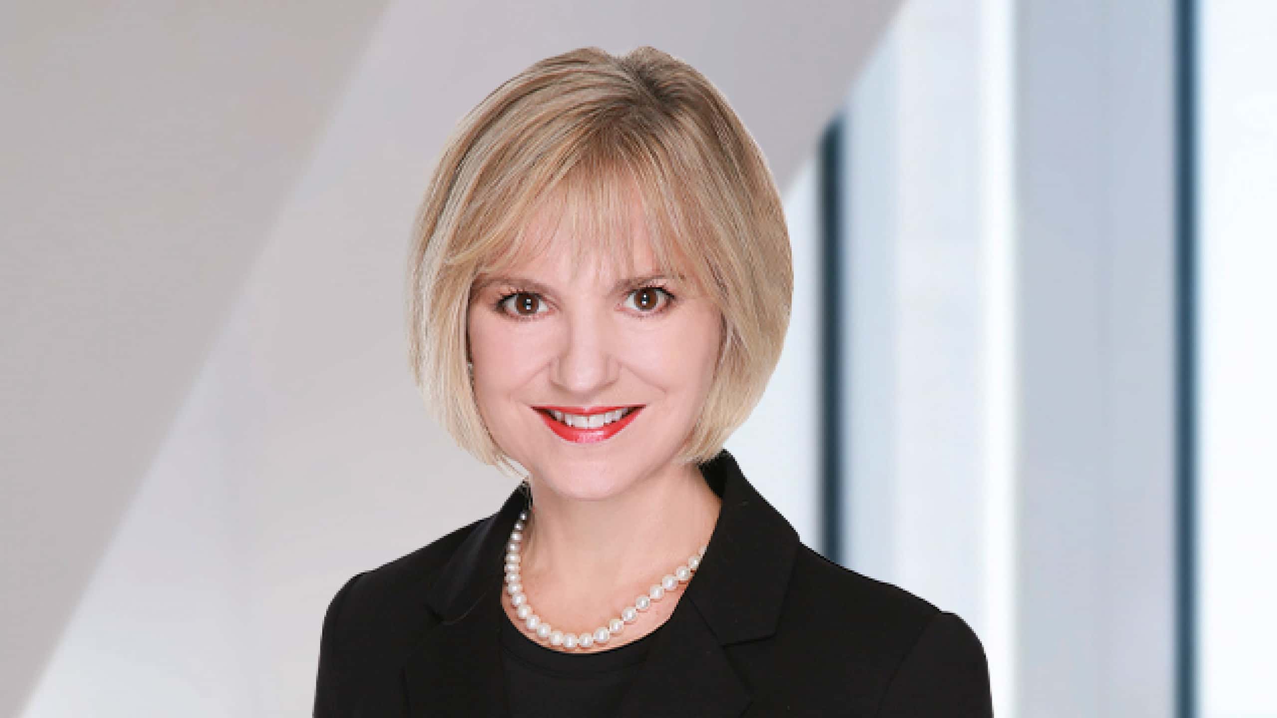 Headshot of Megan Walters