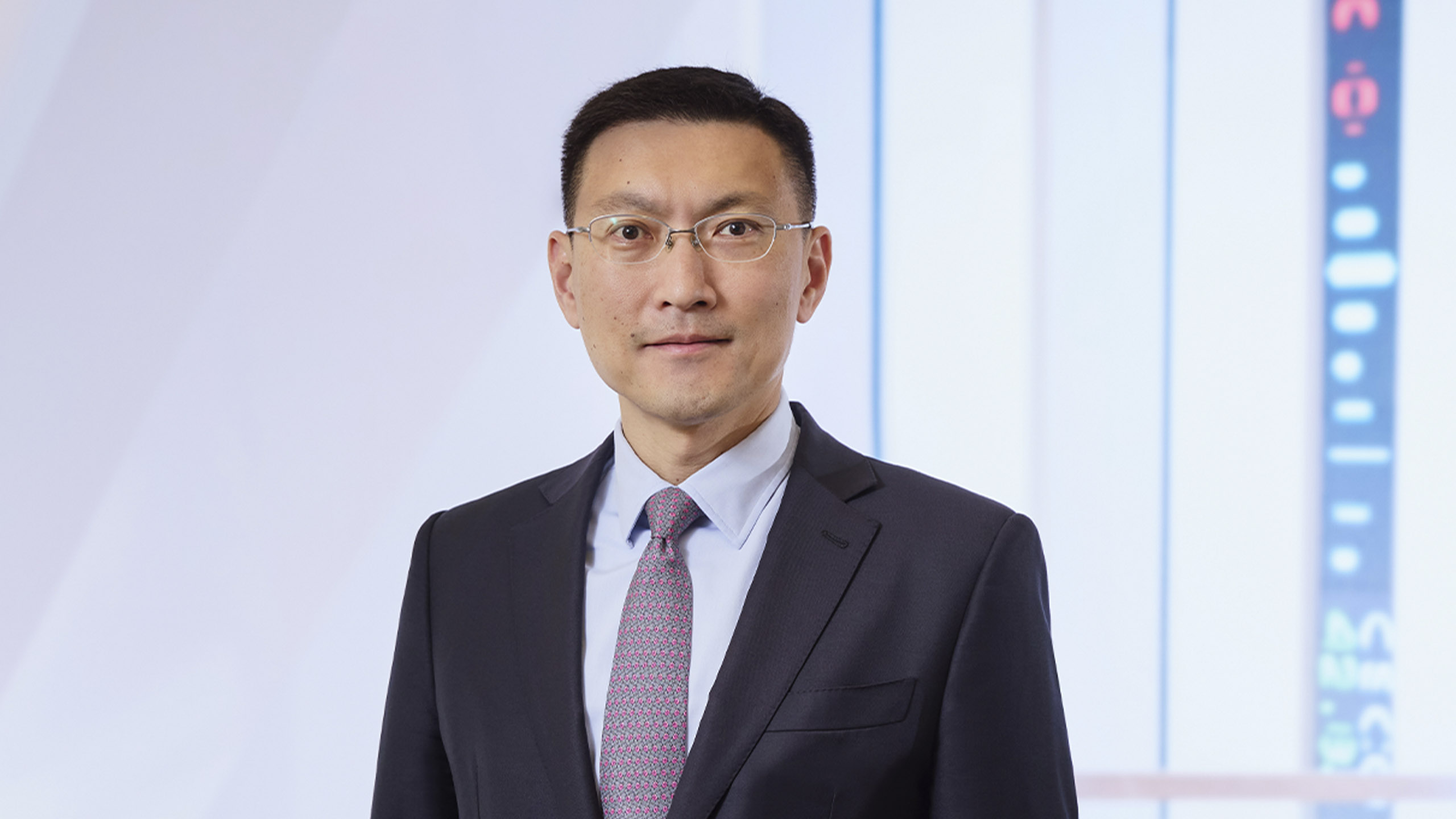 Headshot of Stephen K. Chang