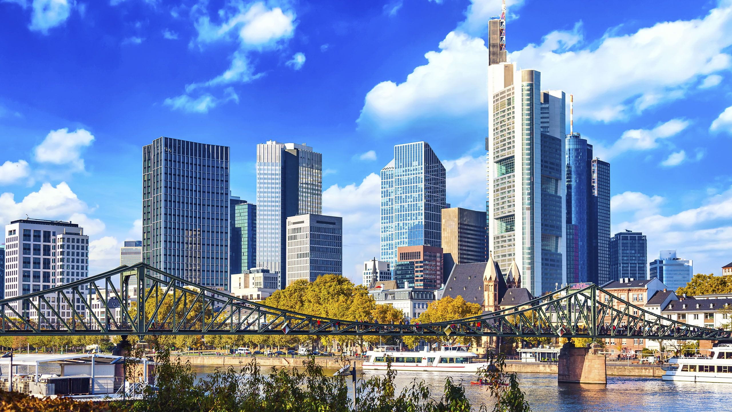 Europe's Economic Struggles: A Silver Lining for Fixed Income Investors