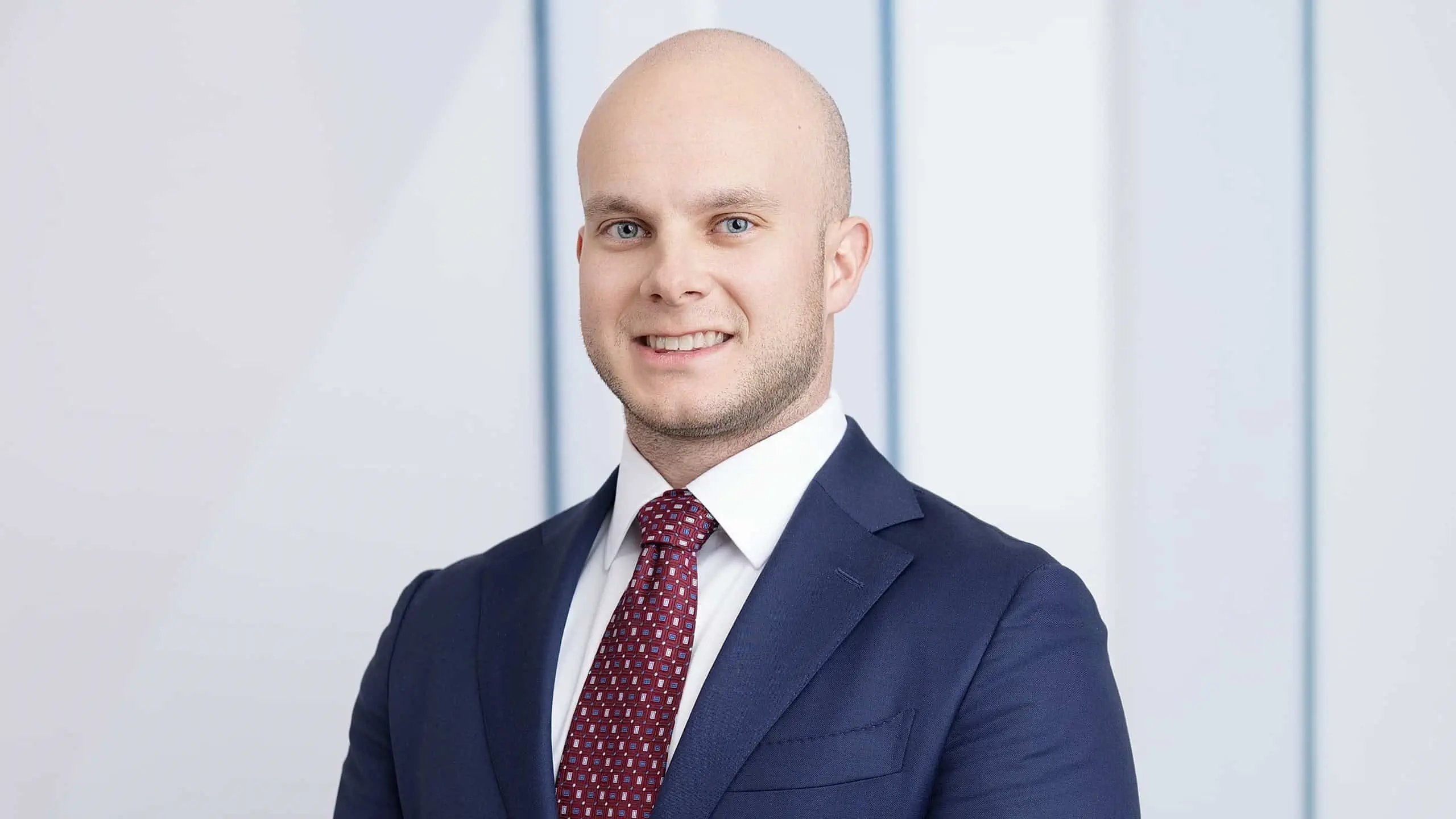 Headshot of Jakob Bowling