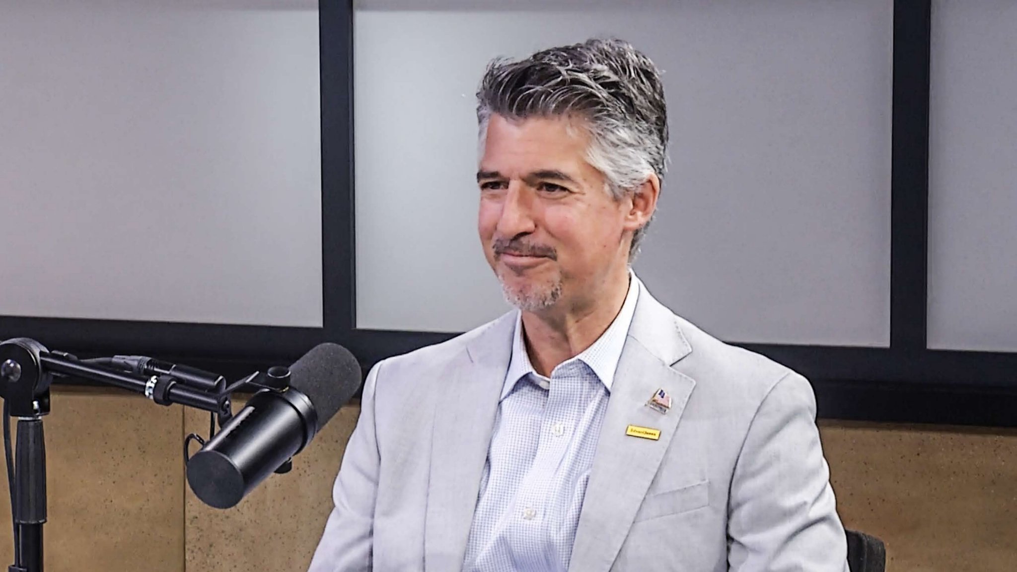Secular Tools Edward Jones’ David Chubak on the Golden Age of Advice | PIMCO